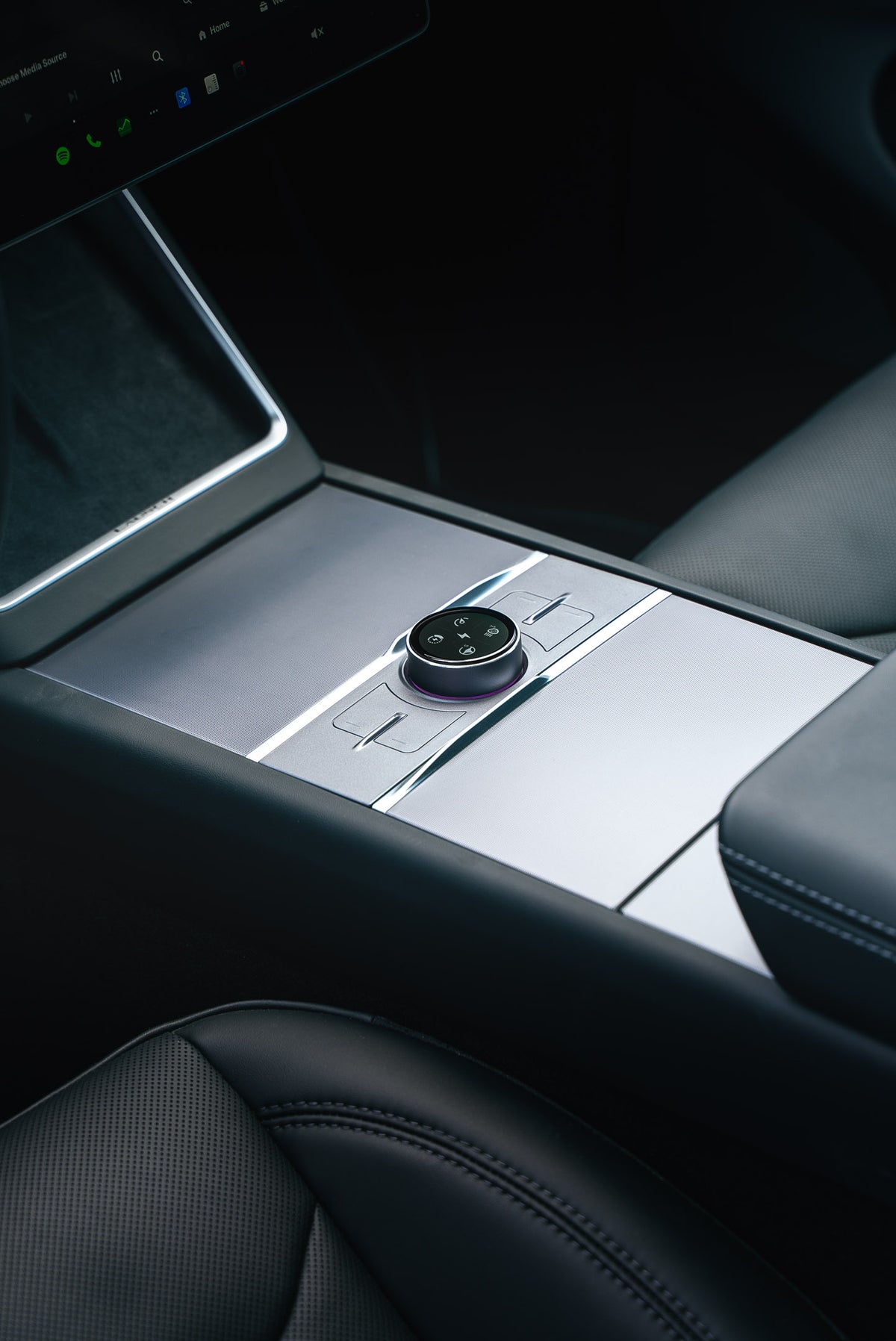 S3XY Knob – drejeknap med 80+ Tesla-funktioner