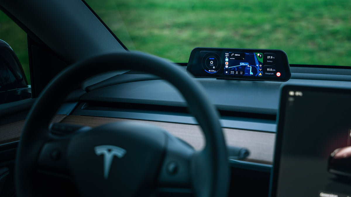 S3XY Dash 安裝於 Tesla 儀錶台